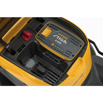 Batteridriven gräsklippare COLLECTOR 548 AE Kit - 400m2