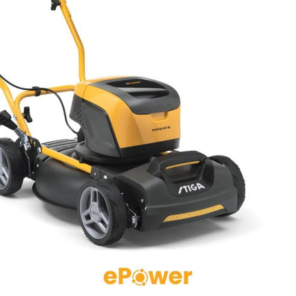 Batteridriven gräsklippare Multiclip 547 AE Kit
